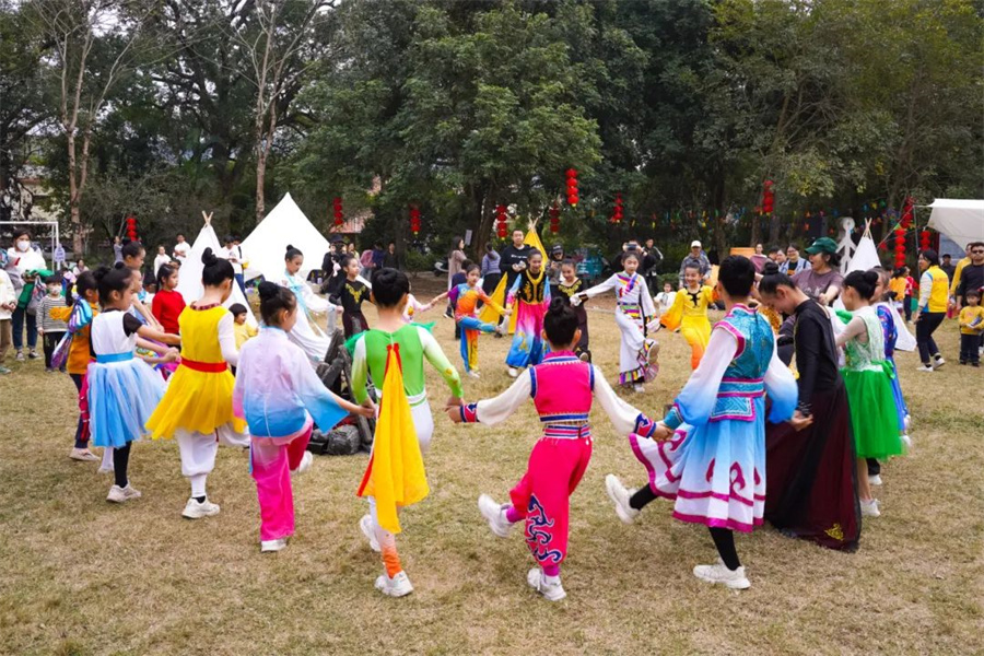 广东省中山市青少年活动中心举办森林里的少年宫金色大地音乐会